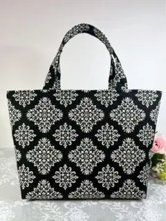 Item thumbnail for item bf679cb2-cc8f-4e69-9185-cbb45d258882