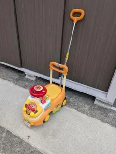 アンパンマンカー 手押し車 乗用玩具よくばりビジーカー