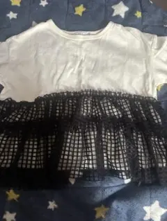 レース付きホワイトブラックTシャツ