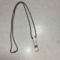 シンプルなボールチェーンネックレス