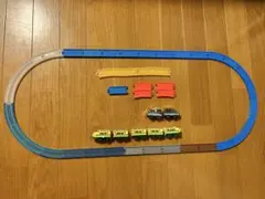 カプセルプラレールセット売り　直線レール、まがレール、曲線レール　先頭車両あり