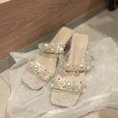 グレイル　パールサンダル　24.5cmのサムネイル