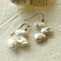 淡水パール　バロック　3連　12mm 揺れるピアス　サージカルステンレス