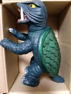 海洋堂 1/200 ガラダマモンスター ソフビキット（ピンク成型） 未組立