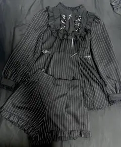 ブラックストライプフリルセットアップ
