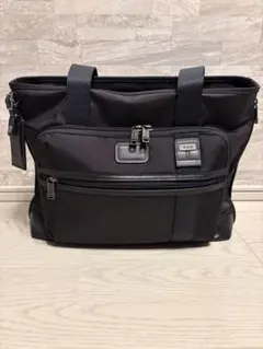 2026年最新】Tumi トートバッグ ナイロンの人気アイテム - メルカリ