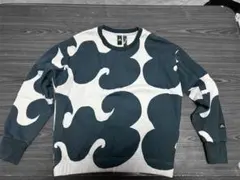 adidas マリメッコトレーナー