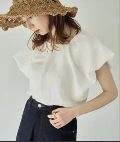 hinari フレンチスリーブバルーントップス - メルカリ