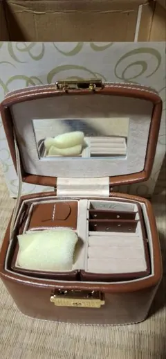 Item thumbnail for item a5d1606b-84d1-46aa-916b-90664f0725bb