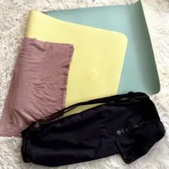 SUKALA ヨガマット ラグ ケース付き - メルカリ