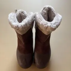 ブラウンファー付き防寒ブーツ