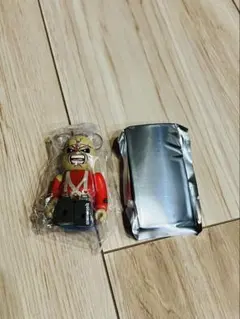 BE@RBRICKベアブリック シリーズ51HORROR/IRONMAIDEN