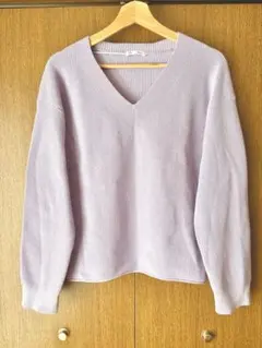 GU ジーユー Vネックセーター パープル XL
