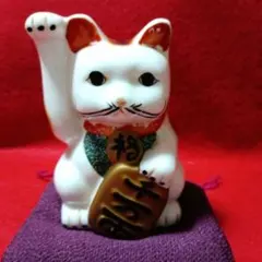 九谷焼 招き猫 開運 約11cm 赤 オレンジ 箱入り 置物 九谷焼 招き猫 開運 約11cm 赤 オレンジ 箱入り 置物 - メルカリ