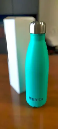 新品未使用 BRITA ステンレスボトル 500ml ターコイズのサムネイル