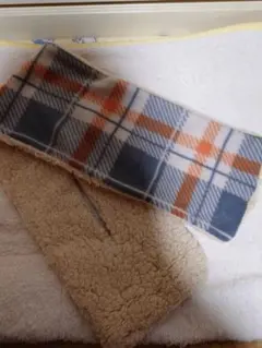 オレンジ青チェック柄フリースマフラー