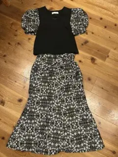 Lily Brown 花柄スカートセットアップ