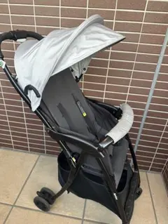 アップリカ　マジカルエアー　チャイルドシート