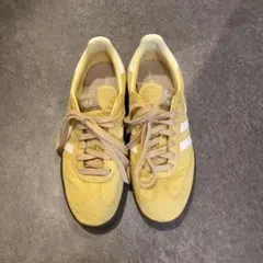 adidas イエロー スニーカー