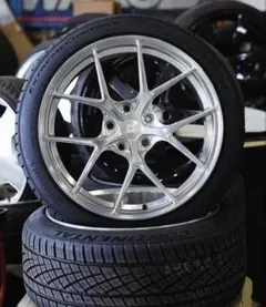 Titan7 wheels 鍛造 PCD112／19インチのサムネイル