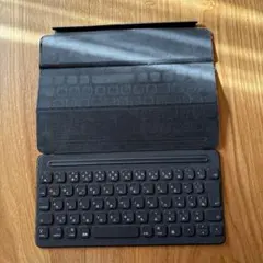 Apple正規品スマートキーボードfolio　第8世代iPad用　ジャンク品のサムネイル