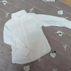 ホワイト長袖シャツ