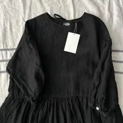 nest Robe ネストローブ リネン Vネックフリルブラウス 黒 - メルカリ