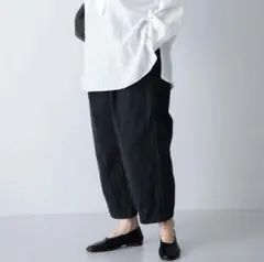 かぐれ　コットンクロップドパンツ　ブラック