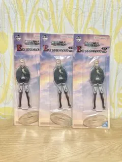 一番くじ 進撃の巨人 E賞 アクスタ【エルヴィンが３つ・・・】