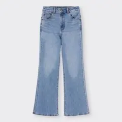 美品 GU フレアジーンズC ライトブルー ワイドパンツ×ペフラムトップス