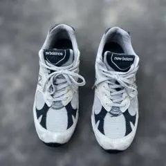 New Balance 991 グレー/ブラック スニーカー27センチのサムネイル