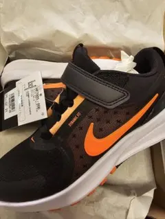 NIKE スター ランナー 5 PS HF7005-006 21cm