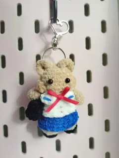 JKな猫ちゃんの編みぐるみキーホルダー