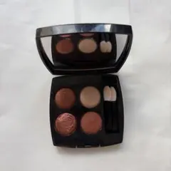 シャネル　アイシャドウ　ブーケアンブレ　372