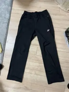 YONEX 黒パンツ サイドポケット付き