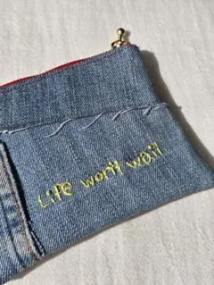 【ハンドメイド】デニム刺繍メッセージポーチred
