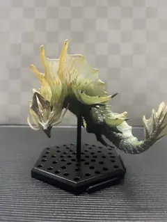 モンスターハンター アマツマガツチ フィギュア