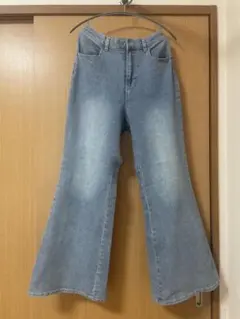 フレアデニムパンツのサムネイル