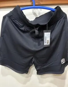 TECH WORKS ブラック ショートパンツのサムネイル