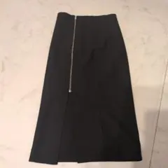 ブラックタイトスカート 前面ジッパー付き