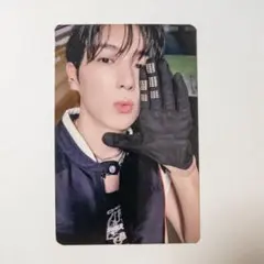 Item thumbnail for item 1cc61254-4c43-48bb-8390-453f8f276cf4