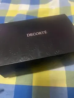 DECORTÉ ギフト箱 中型 黒