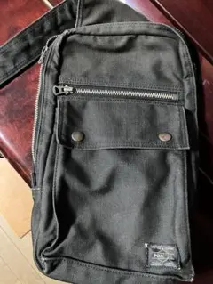 ポーター。吉田カバンです。