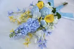 ブルーとイエローの爽やかブーケ
