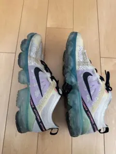 Nike Air VaporMax 2019 ホワイト/パープル/ブラック