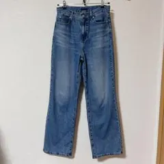 UNIQLO ワイドストレートジーンズ　24