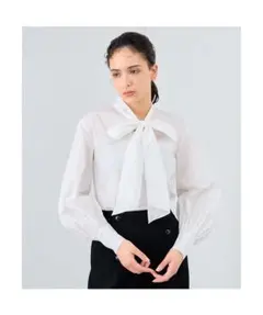ANAYI リボン付きホワイトシャツ 長袖 36