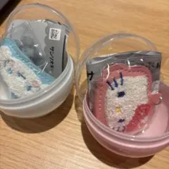 サンリオ　サガラ刺繍キーホルダー　キティ　シナモン