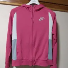 Nike フルジップジャケット ピンク