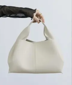 【軽量なのに大容量！！！】ソフトレザーバッグ